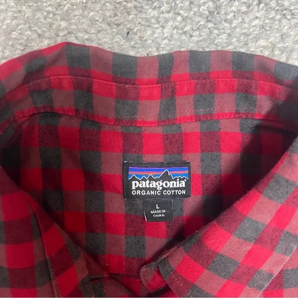 Patagonia Shirt Mens Large Red Plaid Flannel Button Up Organic Cotton Outdoors - Picture 4 of 7